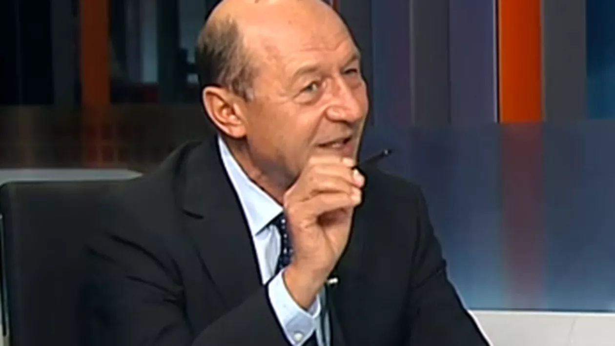 Băsescu, despre criza imigranților: Morala este că nu putem exporta democrație pentru că ei au alt mod de a vedea democrația. La ei începe cu Allah, la noi cu drepturile omului