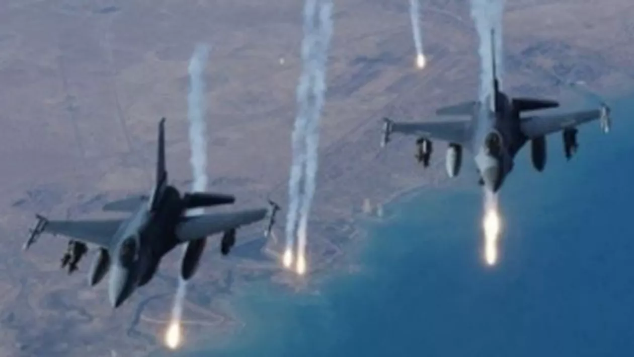 Coaliția condusă de SUA a efectuat 30 de lovituri aeriene în Siria și Irak împotriva Statului Islamic
