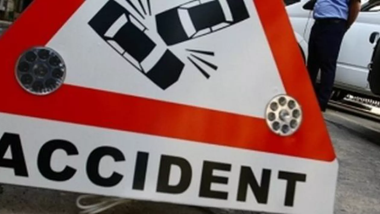 Tragedie absurdă în judeţul Bistriţa-Năsăud: O femeie a murit după ce a fost lovită de o mașină plină de nuntași (VIDEO)