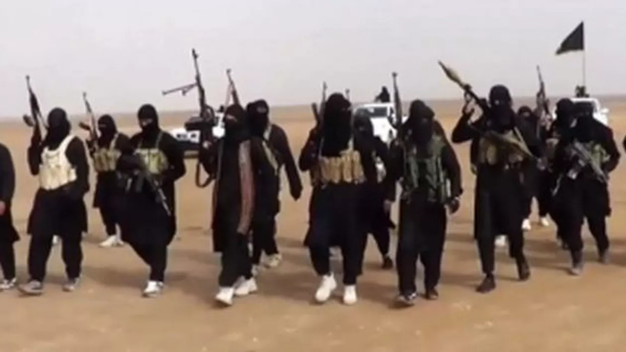 Terorist al Statului Islamic, arestat într-o tabără de refugiați din Germania sub o identitate falsă. Peste 10.000 de pașapoarte contrafăcute, descoperite de autorități