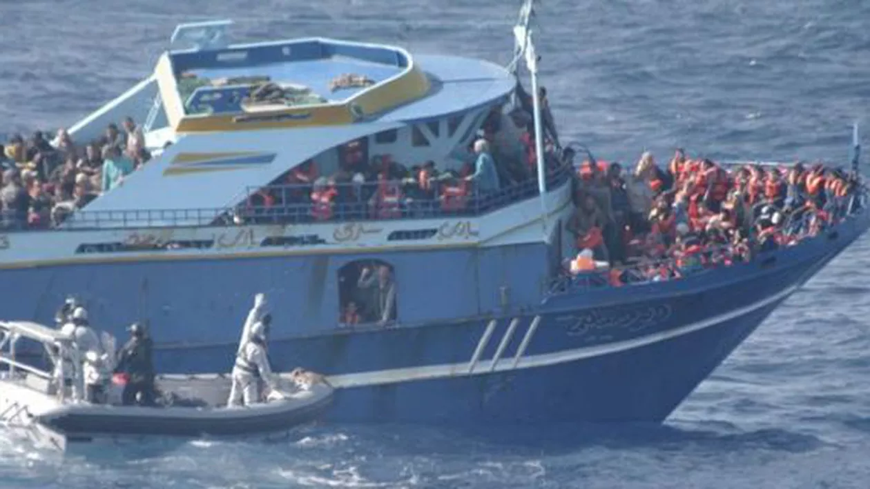Cel puțin 34 de migranți, printre care 15 copii, s-au înecat în largul insulei grecești Farmakonisi