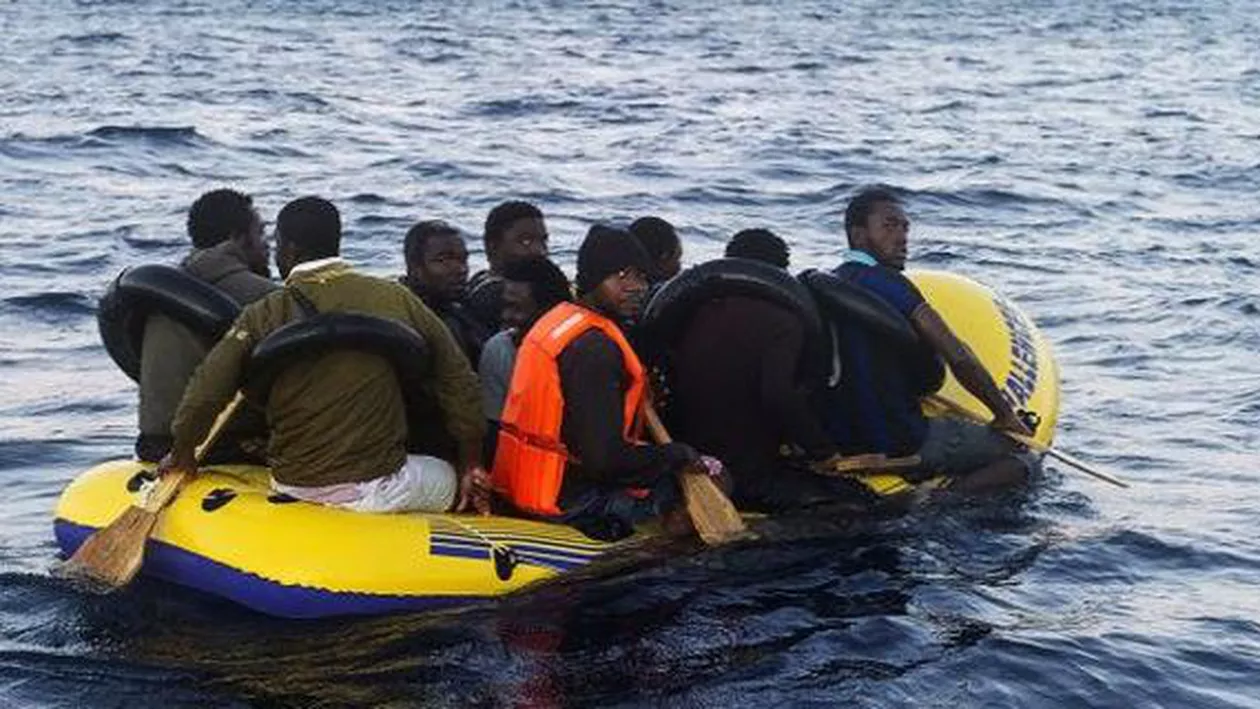 Turcia: 22 de refugiați au murit în Marea Egee