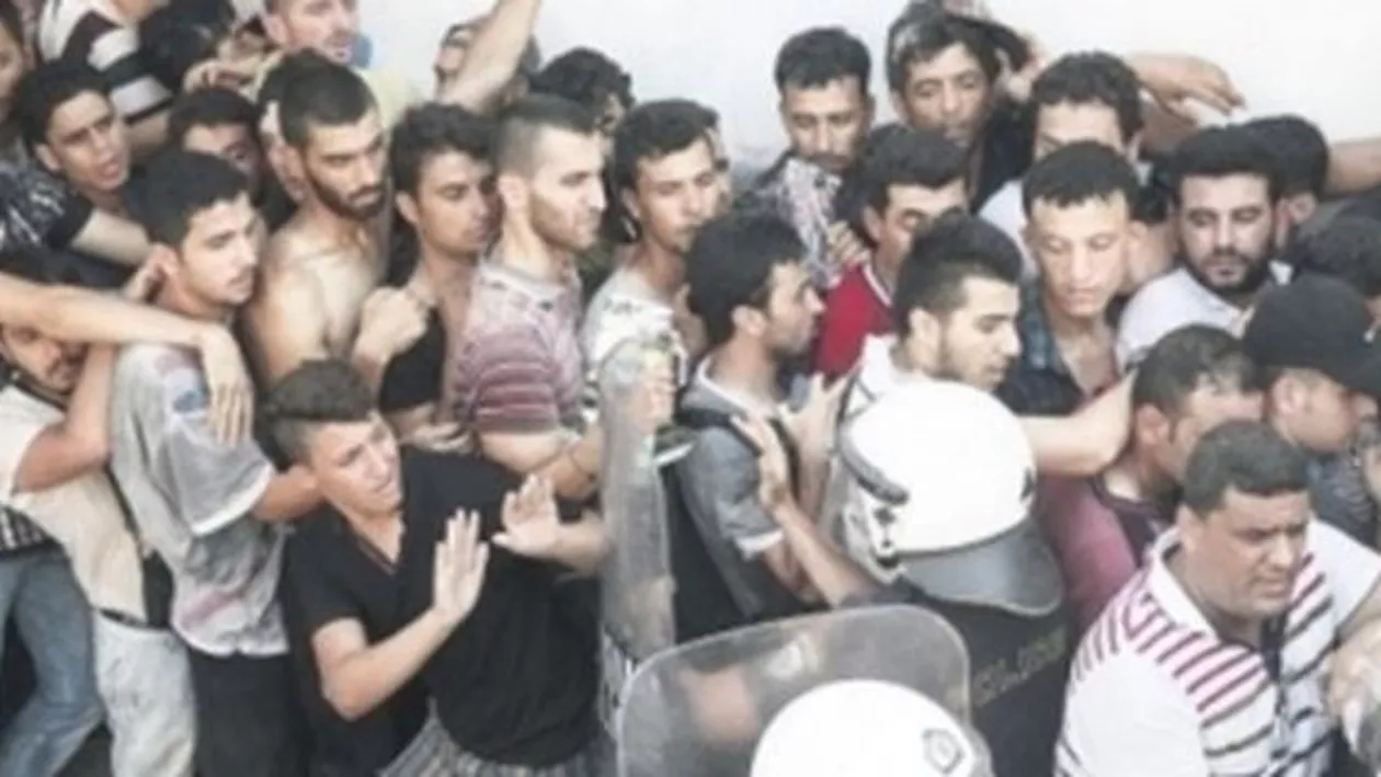 Austria a început să respingă migranții la graniță. Ministrul de Interne a declarat că nu are nicio simpatie față de refugiații care nu cer azil decât în statele bogate