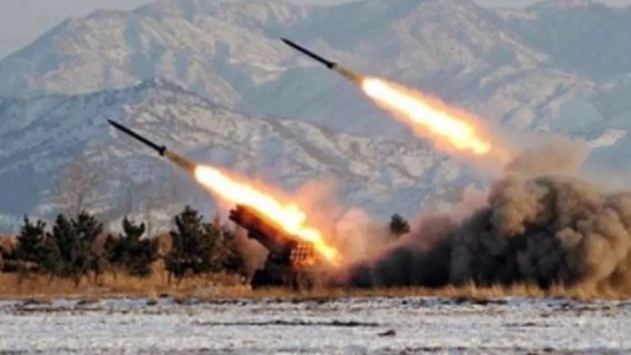 Cel puţin 18 civili au murit într-un atac cu rachete lansat de armata siriană într-o zonă controlată de rebeli din nordul Siriei