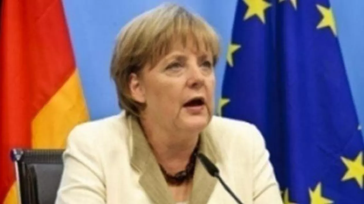 Angela Merkel: UE trebuie să aprobe un sistem permanent pentru distribuirea corectă a refugiaţilor în statele membre