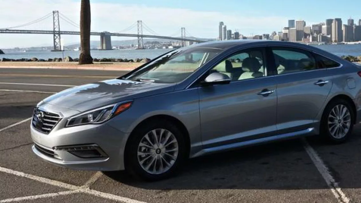 Hyundai recheamă 470.000 de mașini din SUA, din cauza unor reziduuri metalice descoperite la motorul de 2,4 litri al modelului Sonata