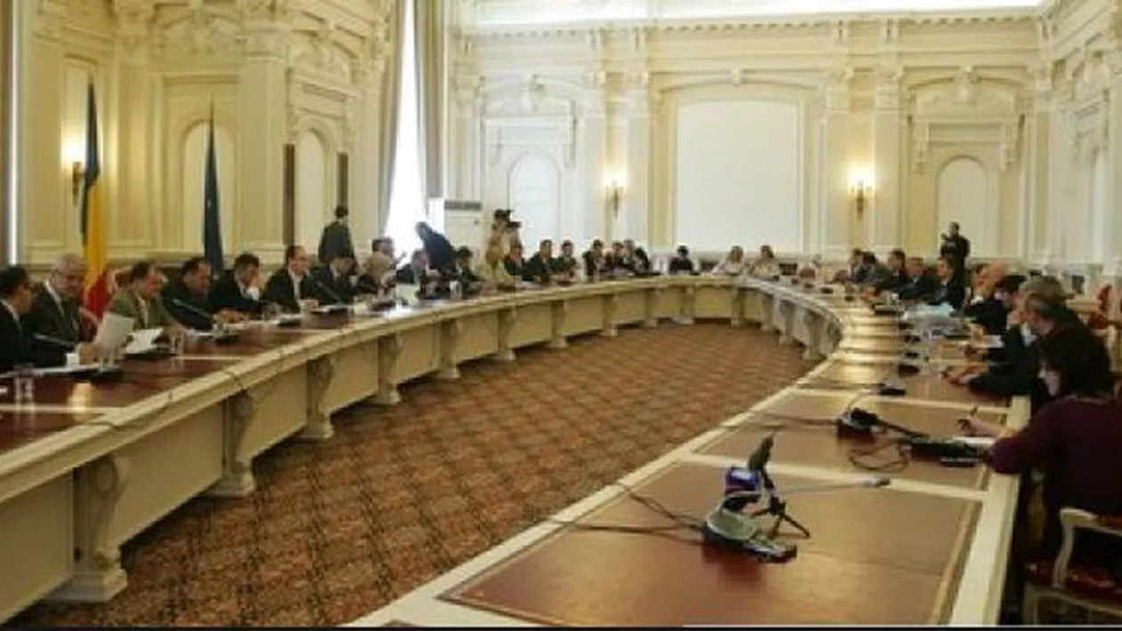 Comisia Juridica a respins propunerea legislativă care favoriza demnitarii inculpați
