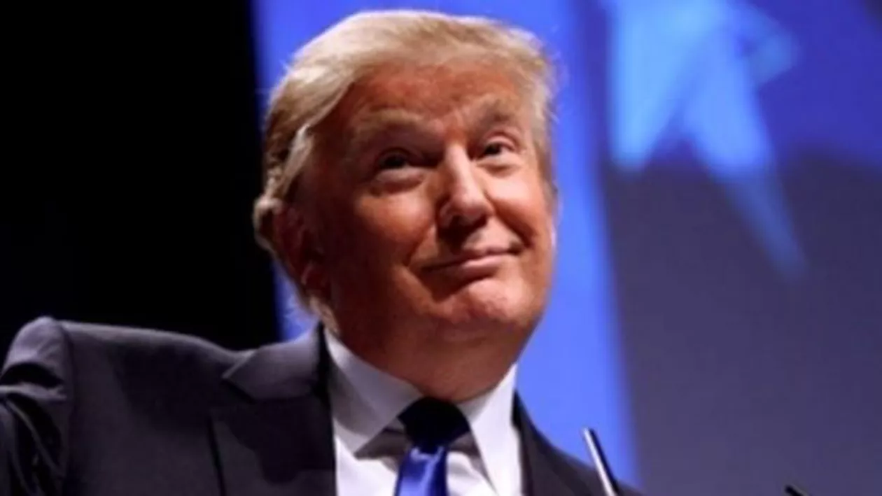 Donald Trump promite că jumătate dintre americani nu vor mai plăti impozit pe venit dacă va câștiga cursa pentru Casa Albă