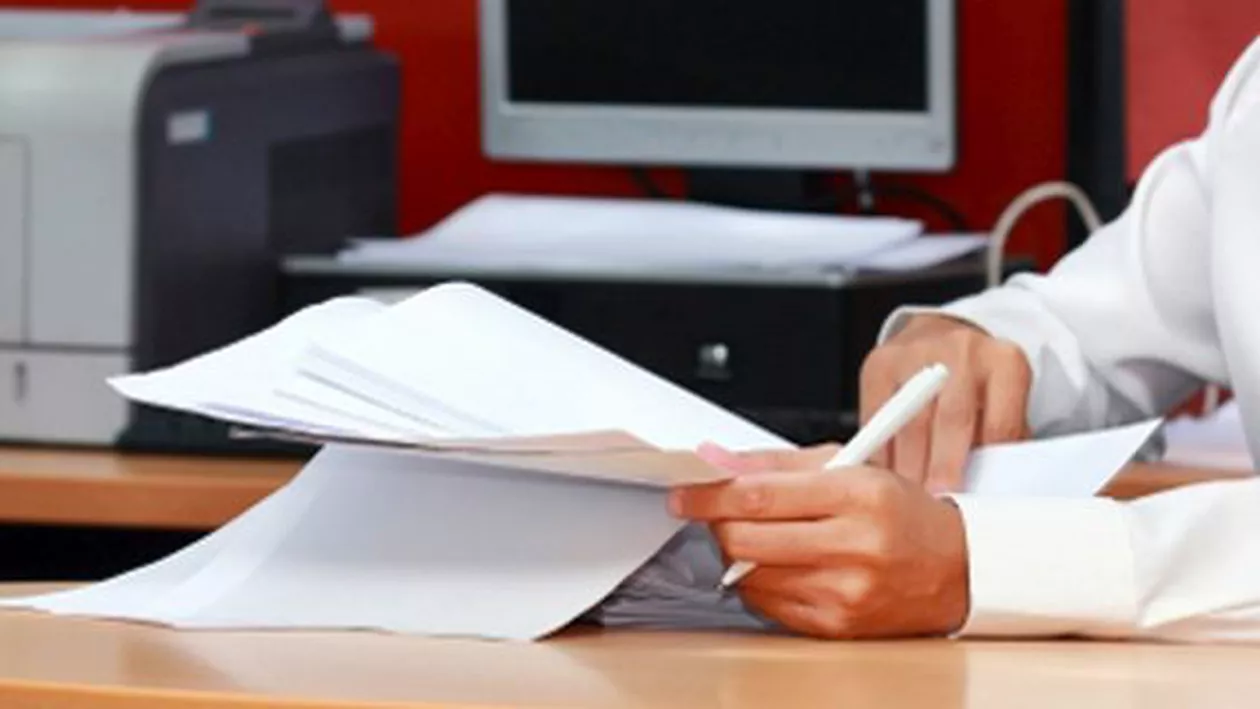 Investitorii protestează față de modificările pe care Blocul Naţional Sindical le-a propus la Codul Muncii