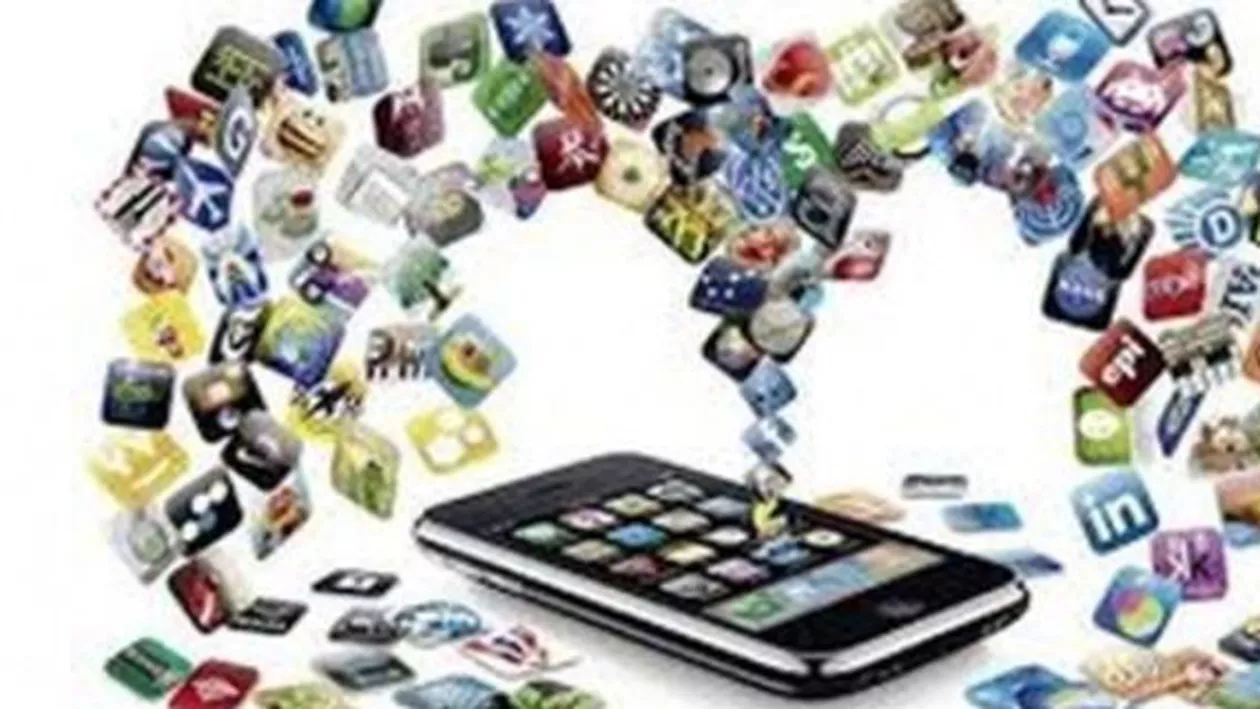 Avertisment SRI pentru utlizatorii de smartphone-uri: Aplicațiile malițioase care sustrag date cu caracter personal pot fi controlate de la distanță