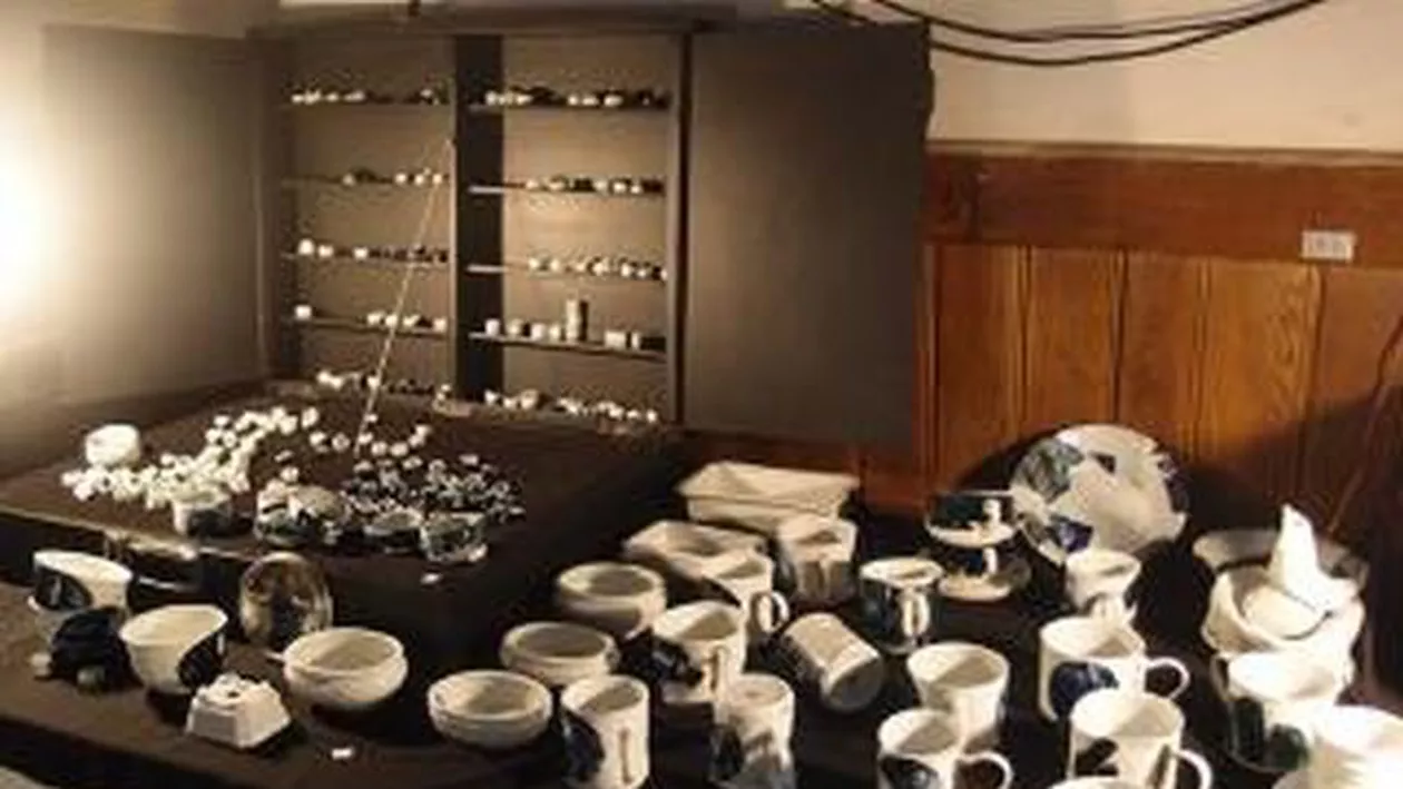 100 de artiști la Bienala Internațională de Ceramică, organizată la Cluj-Napoca