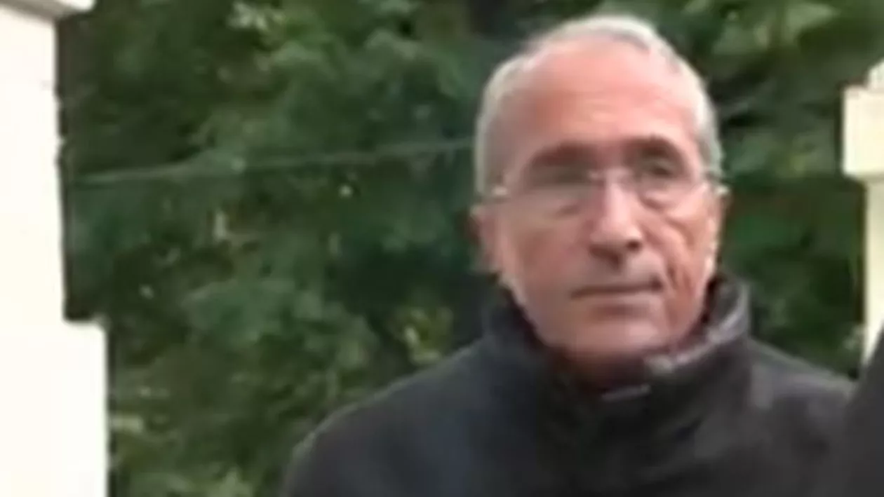 Valentin Ceaușescu a mers la cimitirul Bellu, la înmormântarea Paulei Iacob, unde a depus o coroană cu flori (VIDEO)