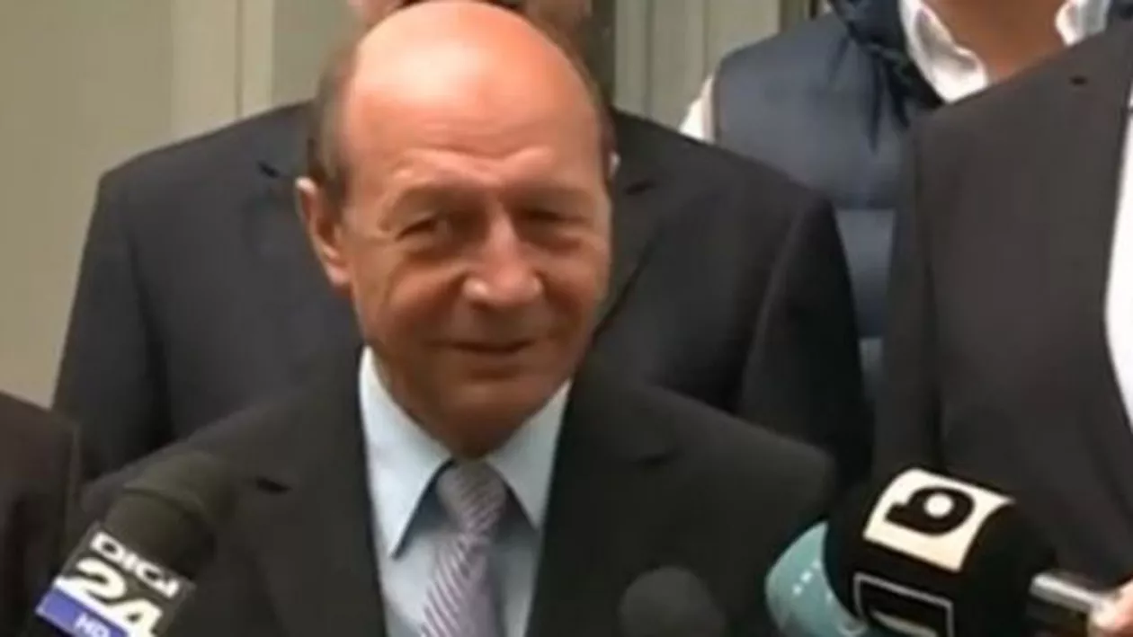 Dosarul "Demisia în cinci minute", trimis la Judecătoria Sectorului 5. Traian Băsescu este acuzat de fals în declarații