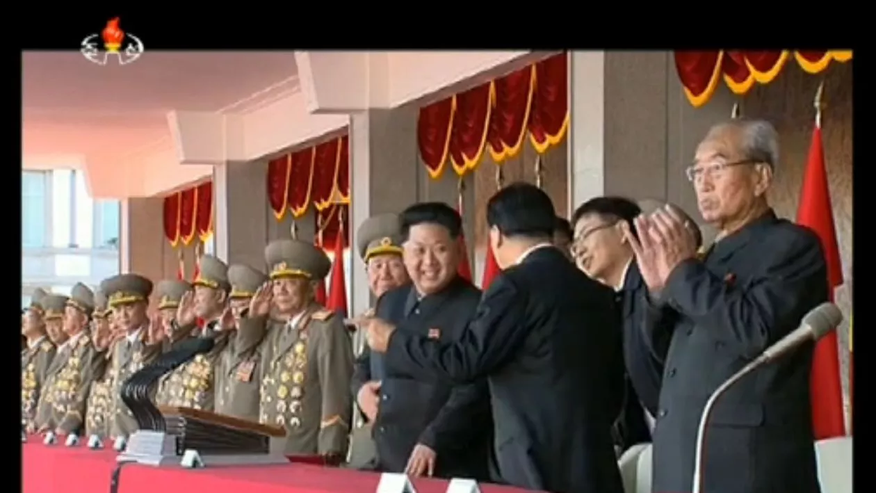 Paradă militară extraordinară în Coreea de Nord. Partidul Muncitorilor împlinește 70 de ani (FOTO)