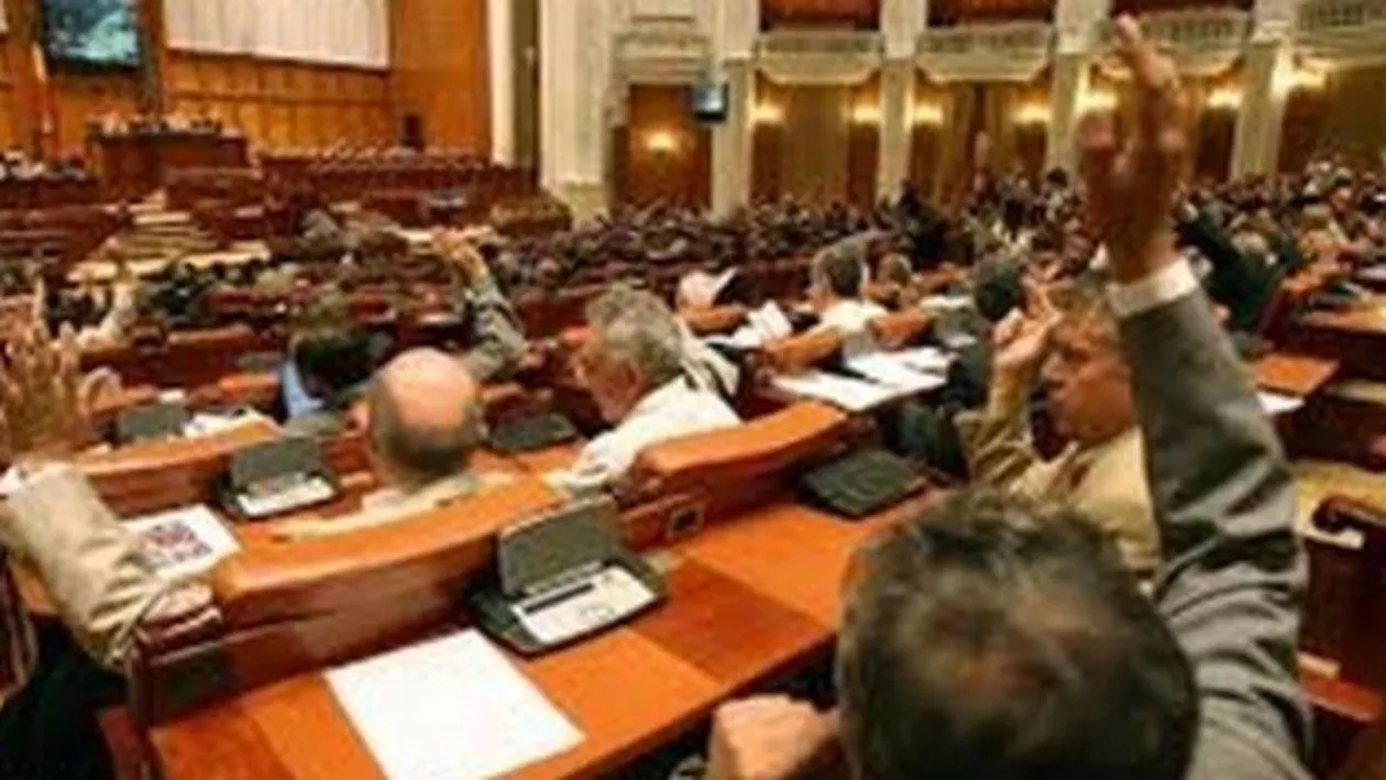 Scăderea încrederii în Parlament și imaginea nefavorabilă a instituției, discutate la întâlnirea informală de la Snagov