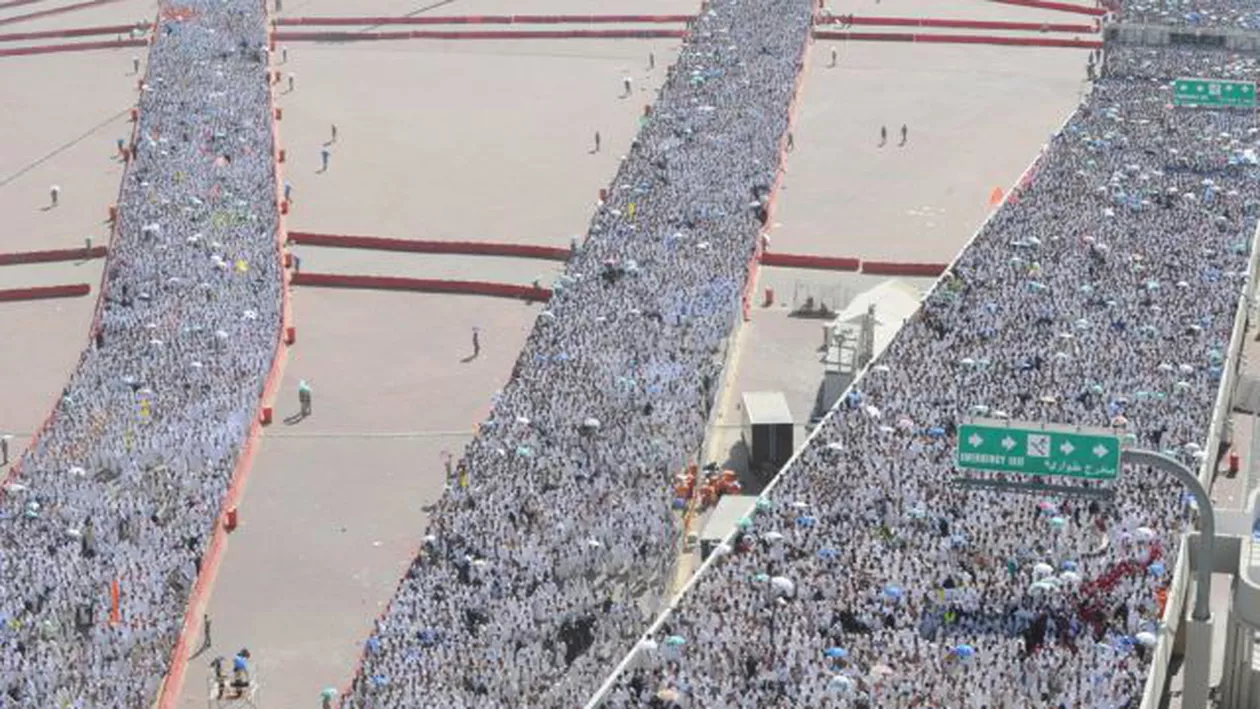 Busculada de la Mecca, cea mai sângeroasă din istorie. Cel puțin 1.448 de persoane au decedat