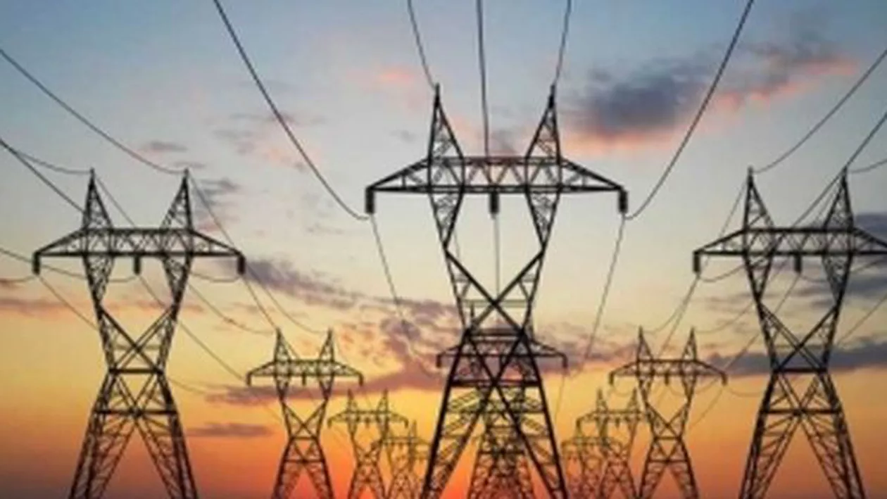 Paradox pe piața energiei: România exportă curent în Ungaria, însă românii plătesc facturi mai mari decât ungurii
