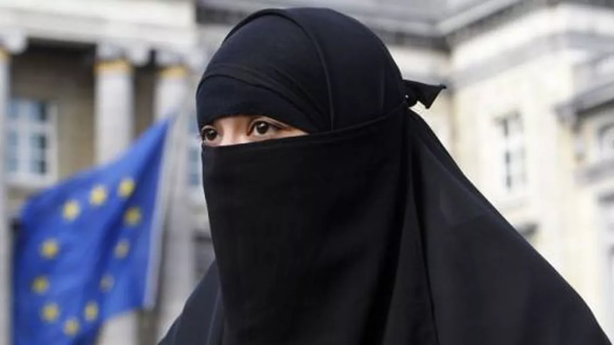 Nicio persoană liberă nu își acoperă fața: Elveția propune interzicerea vălului islamic, dar turismul ar putea fi grav afectat