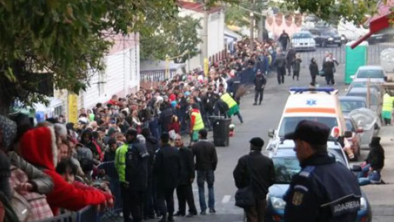 Iași: mai mult de 600 de persoane au avut nevoie de îngrijiri medicale la pelerinajul de la Moaștele Sfintei Parascheva