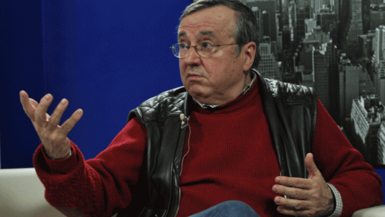 Ion Cristoiu: Președinția a trimis un consilier la Festivalul Viei și Vinului din Republica Marian Oprișan. La Ceremonia de inaugurare a Cimitirului de Onoare al Militarilor Români de la Stalingrad nu trimite pe nimeni!