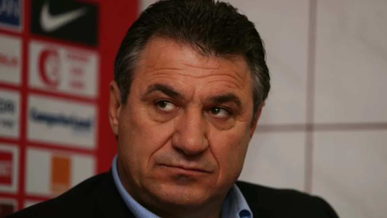 Victor Becali, eliberat pentru câteva zile din arest: Vărul lui Gigi Becali a fost surprins la mall