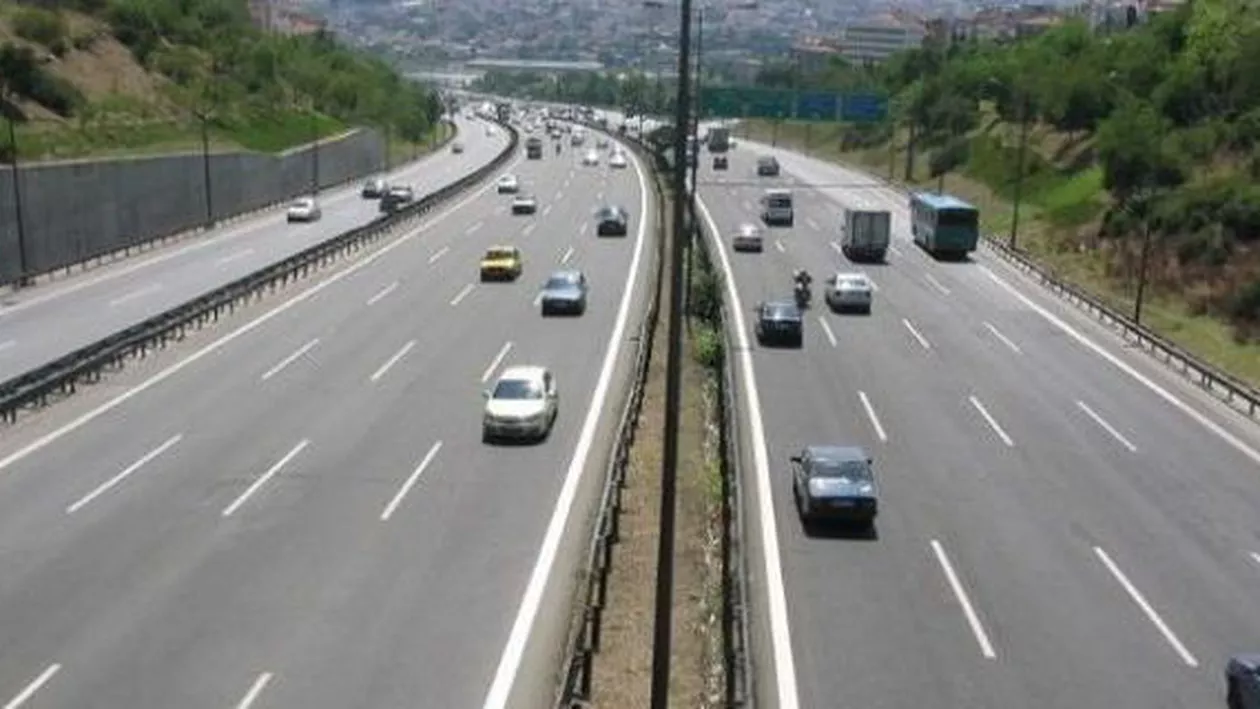 Iași: Locuitorii unei comune vor retrocedarea terenurilor deținute de familii înainte de colectivizare și pe care va trece o viitoare autostradă