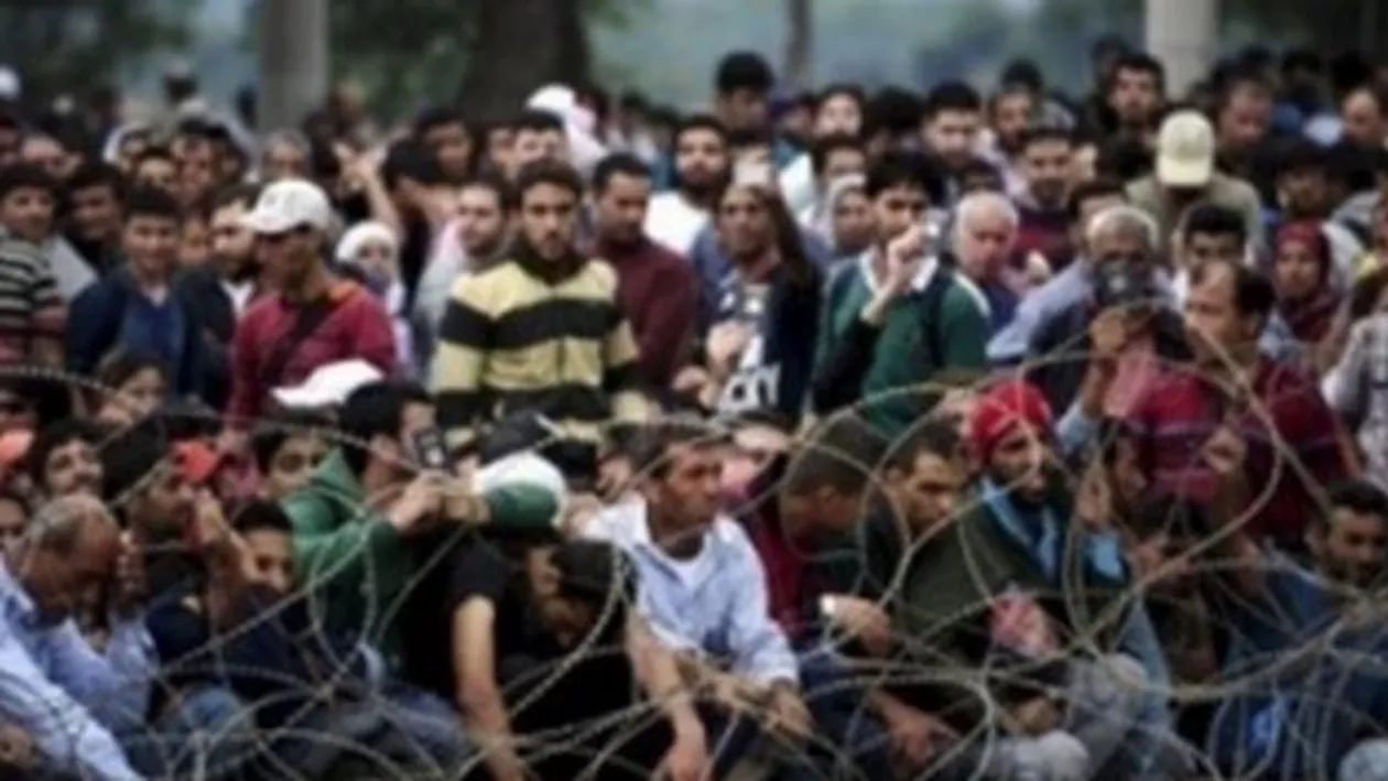 Serbia, invadată de peste 12.000 de refugiați, în timp ce Slovenia cere ajutorul Uniunii Europene pentru a face față valului uriaș de imigranți