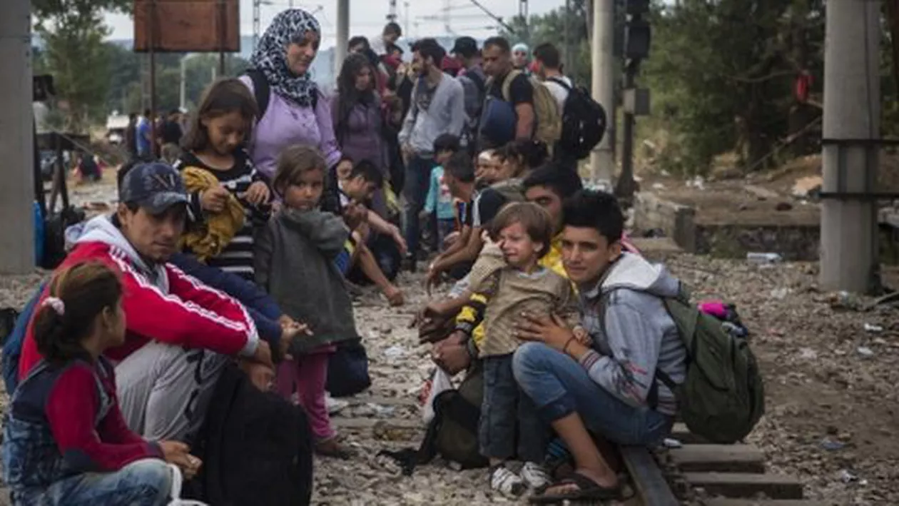 Franța: Femeile și copiii dintr-o tabără din Calais vor sta în corturi încălzite