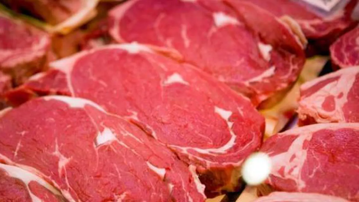 Organizația Mondială a Sănătății avertizează: Consumul de carne roşie şi carne procesată crește riscul apariției cancerului