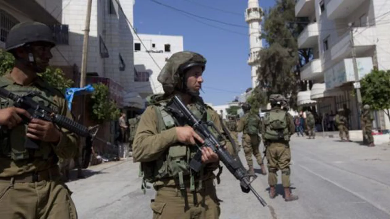 Trei palestinieni au fost împuşcaţi mortal de soldaţi israelieni, în Cisiordania
