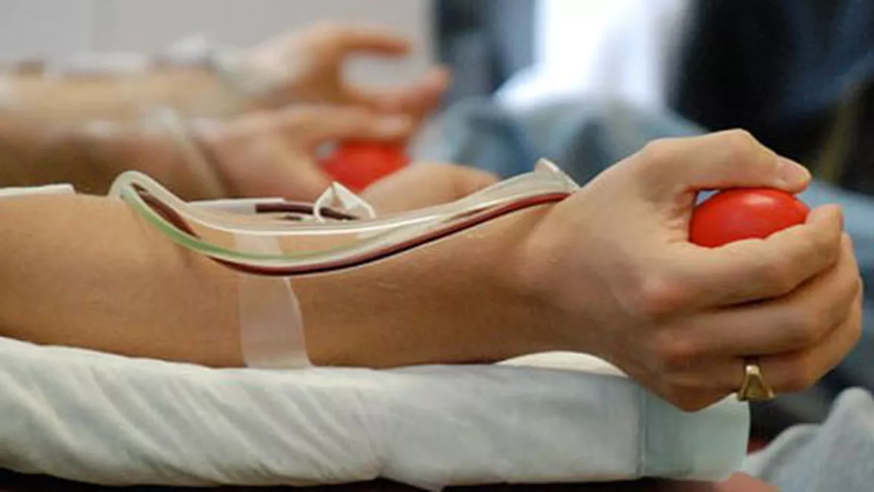 Circa 200 de polițiști din Dolj donează sânge pentru victimele incendiului din Colectiv