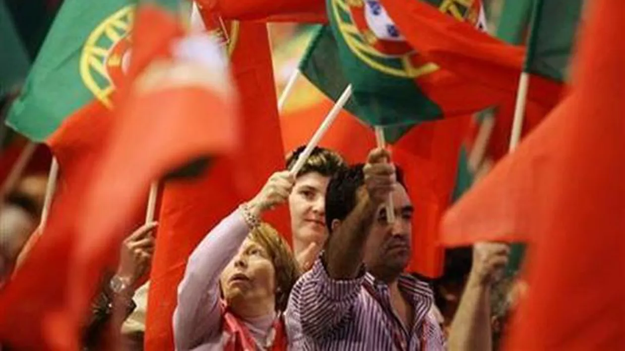 Portugalia: Partidul Socialist le cere deputaților respingerea guvernului de dreapta