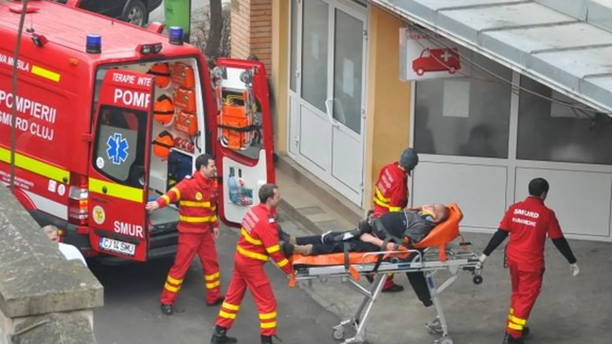 Echipe medicale din Târgu Mureș și Cluj-Napoca au însoțit în străinătate răniți ai încendiului din Colectiv