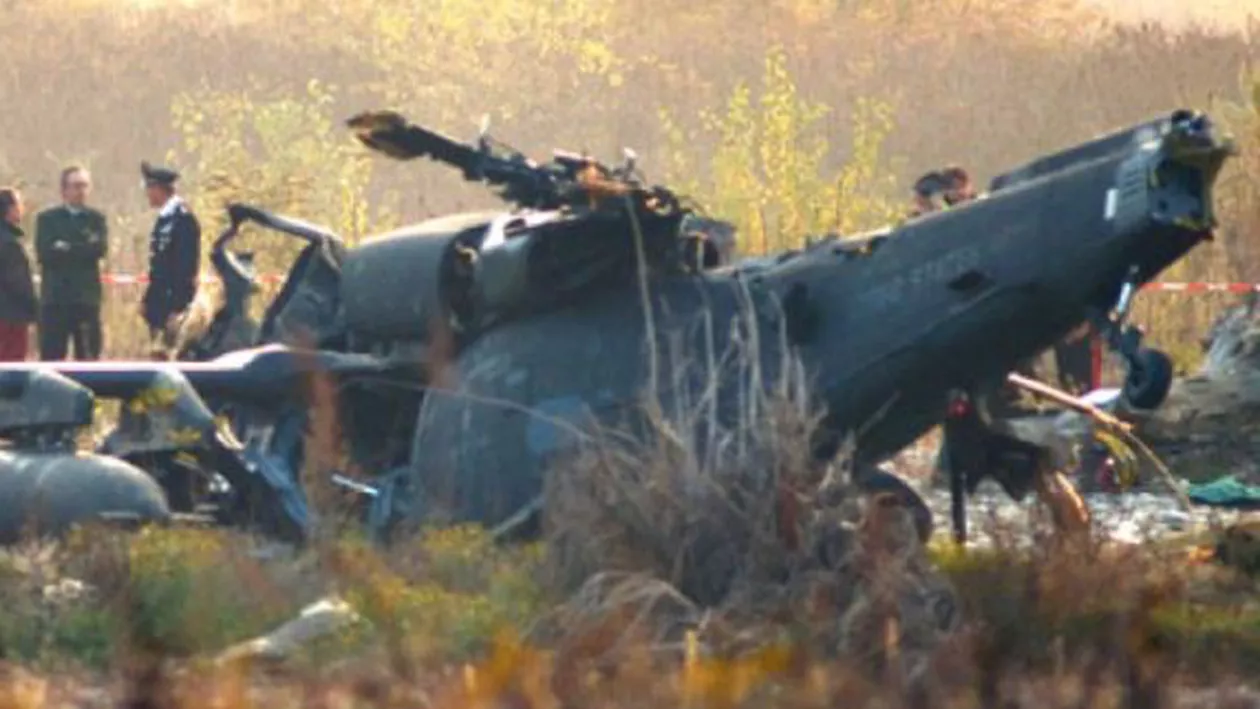 Italia: Un elicopter militar s-a prăbușit în nord-estul țării. Incidentul s-a soldat cu 4 răniți