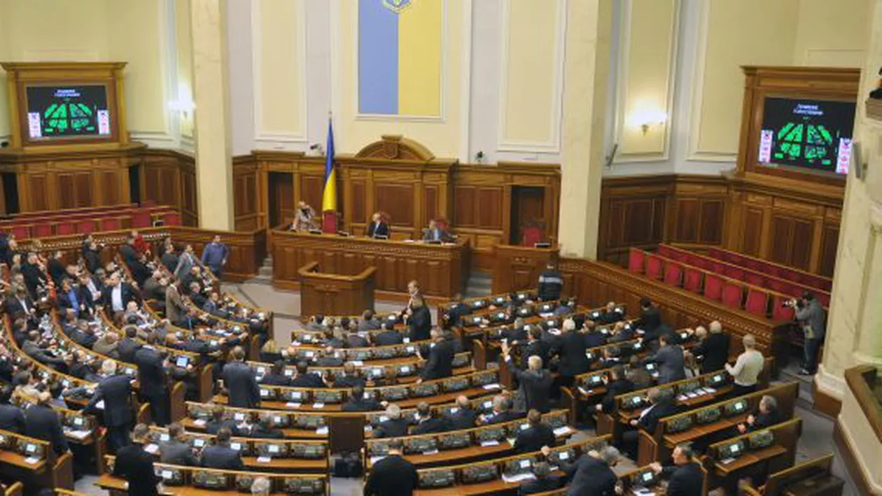 Ucraina: Parlamentul a recunoscut ca genocid deportarea tătarilor din Crimeea din 1944