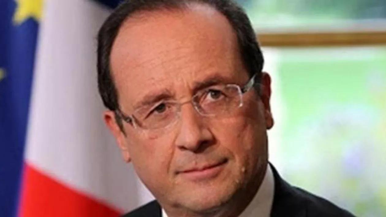 Reacții după atentatele de la Paris. Unii ofițeri ai serviciilor secrete din Franța îl acuză pe Francois Hollande că  a trădat pentru voturile musulmanilor