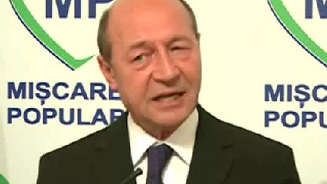”Guvernul de tehnocrați e mai mult decât dependent de politic” Băsescu: Guvernul Cioloș își propune să ascundă eșecul și pomenile electorale ale Guvernului Ponta (VIDEO)