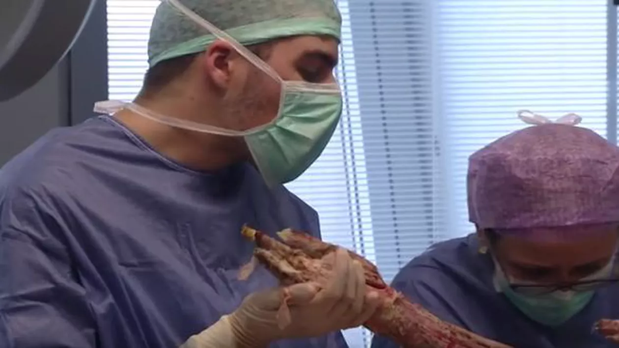 Cum sunt tratați răniții din clubul Colectiv într-un spital militar din Belgia (VIDEO)