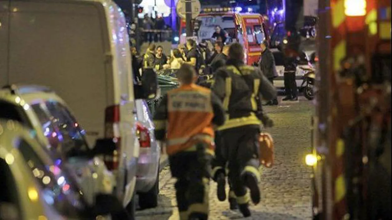 Trei persoane suspectate că au fost implicate în comiterea atentatelor de la Paris, arestate în Germania