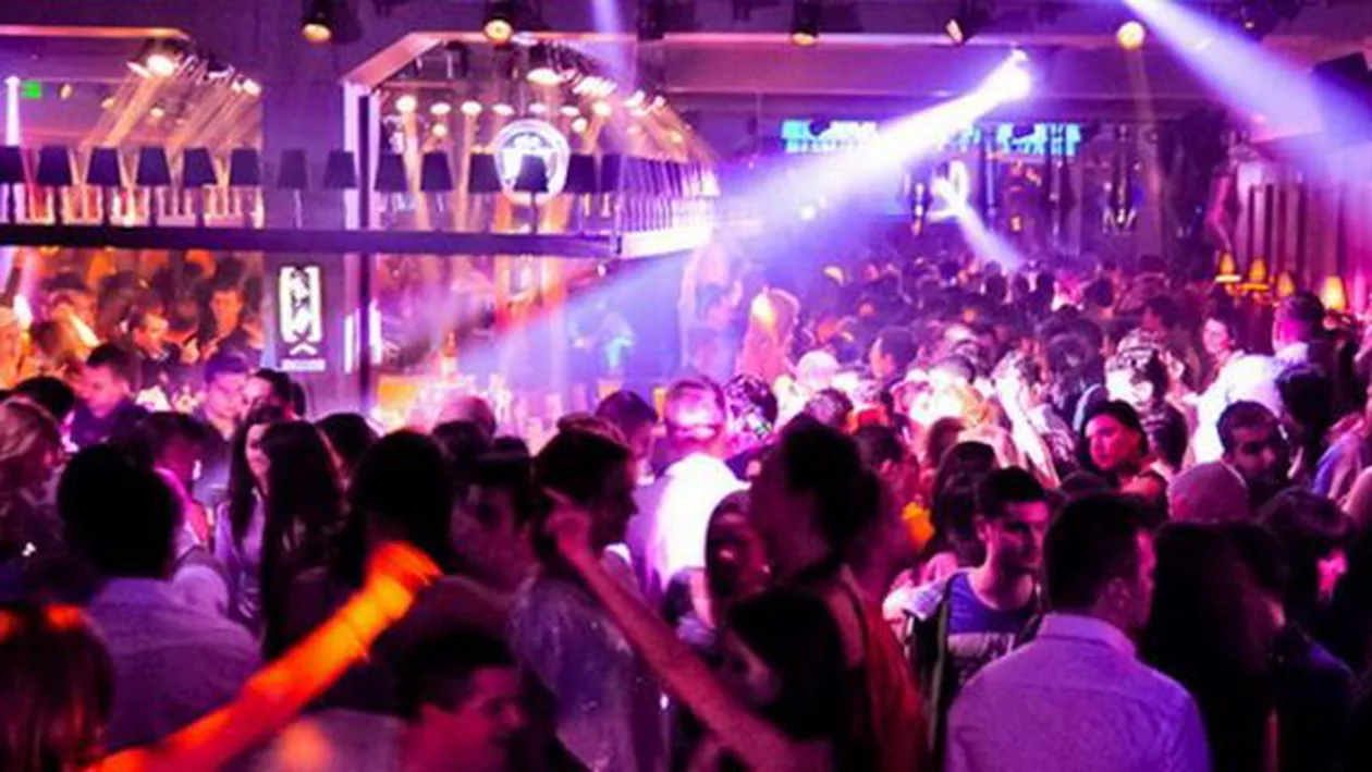 Un club din Timișoara a interzis fumatul în incintă: Am avut parte de fumători care ne-au spus că apreciază ideea. Nu am avut niciun fel de incidente, toată lumea a respectat regula