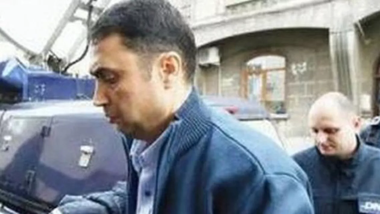 Șeful Poliției Rutiere din Teleorman și procurorul de la Parchetul Teleorman, arestați pentru 30 de zile