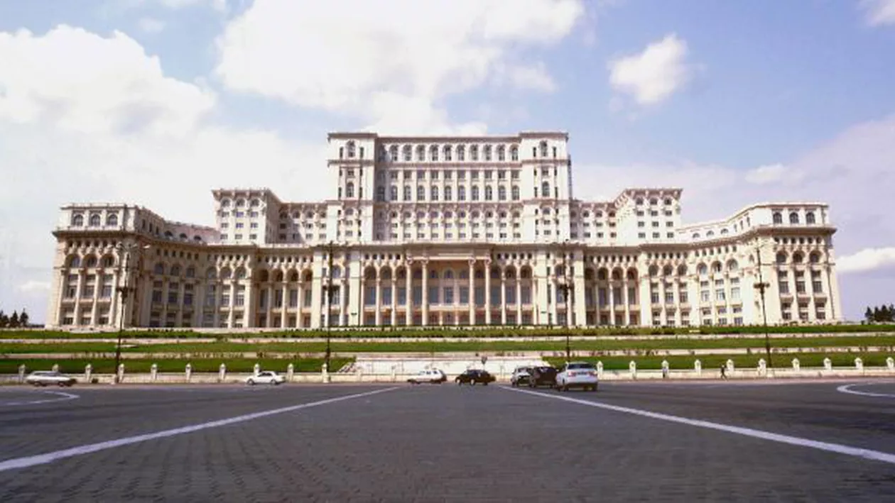 Un bărbat a fost arestat, după ce a strigat „Allahu Akbar”, la intrarea în Palatul Parlamentului