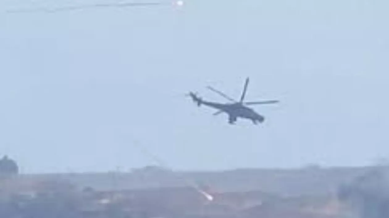 Elicopter rus, nevoit să aterizeze de urgență în nordul Siriei după ce a fost atacat de rebeli