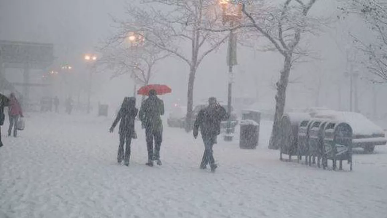 Iarna și-a intrat pe deplin în drepturi. Cod galben de ninsoare în 28 de județe