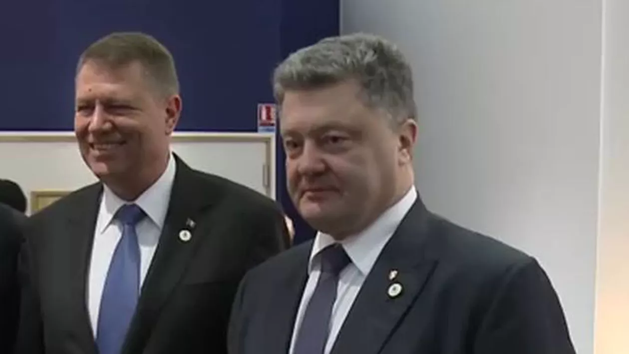 "Ce faceți, domnule președinte?". Iohannis și omologul său ucrainean, Petro Poroșenko, au vorbit în română la Conferința ONU pe tema schimbărilor climatice (VIDEO)