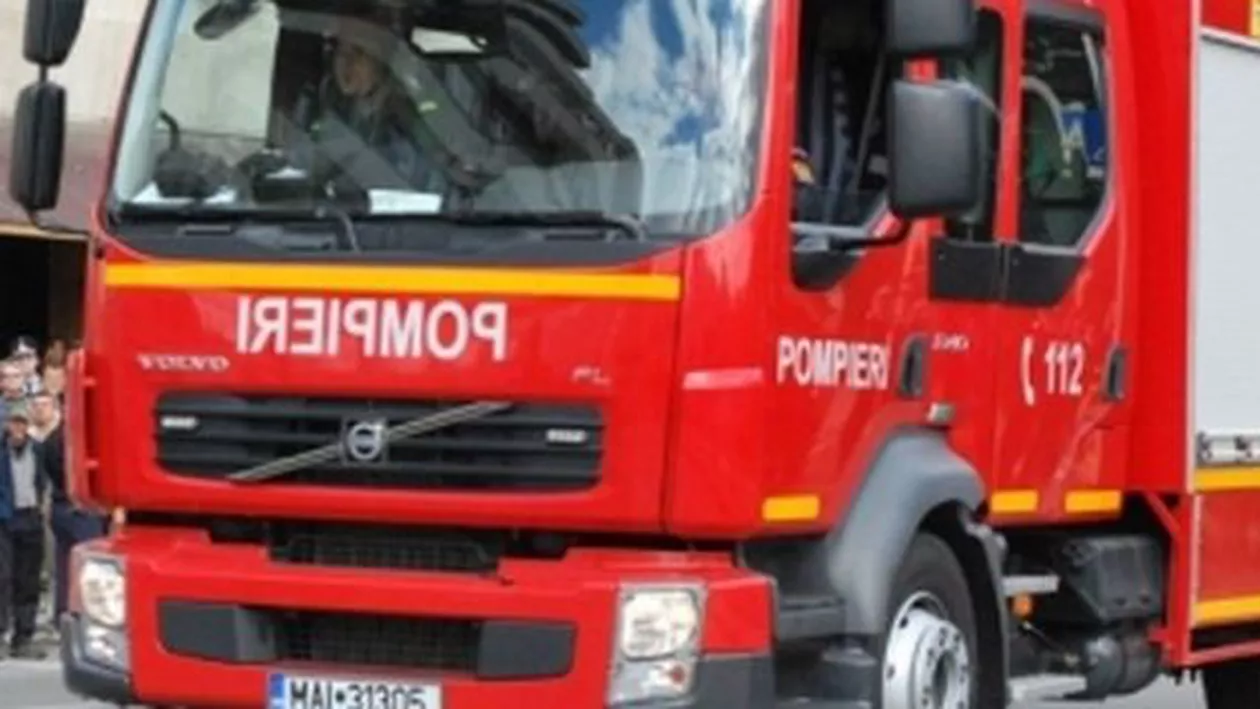 Drobeta Turnu Severin: Două persoane au murit și șapte au fost rănite în urma unui accidente rutier