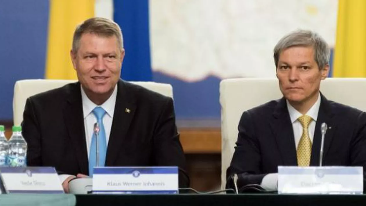 Președintele Iohannis nu va participa la ședința solemnă de la Senat, de miercuri, în timp ce premierul Cioloș a răspuns "prezent"