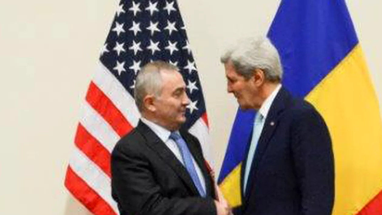 MAE: John Kerry a acceptat invitația lui Lazăr Comănescu de a veni în România anul viitor