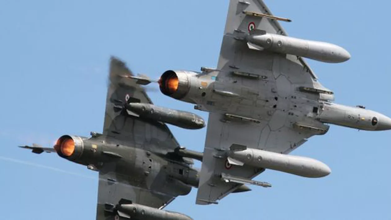 Ankara a autorizat Franța să utilizeze stațiul aerian turc în lupta contra Statului Islamic