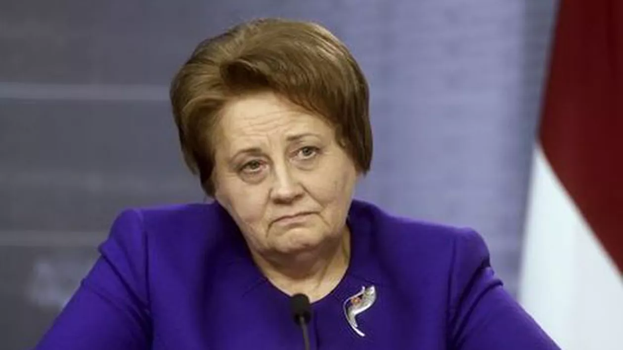 Premierul Letoniei a demisionat din cauza slabei performanțe a guvernului